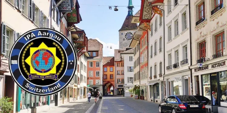 Altstadt von Aarau mit dem Logo der IPA Aargau