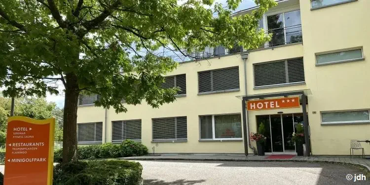 Hotel Florida in Studen